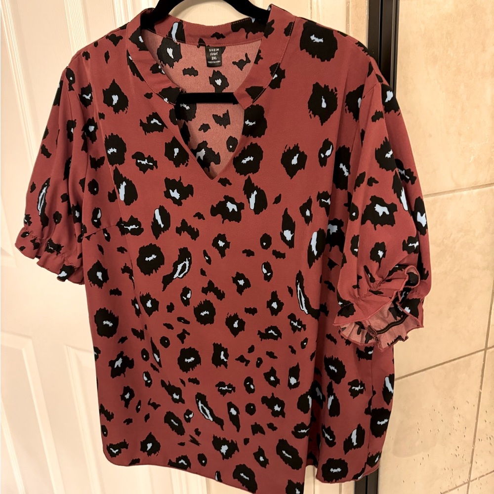 Leopard print blouse size 2XL
